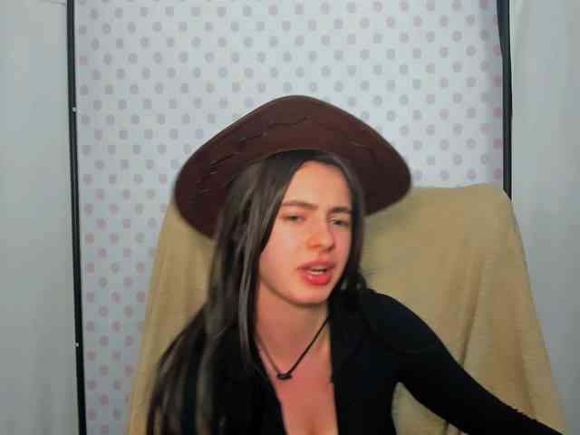 CarliDesire webcam