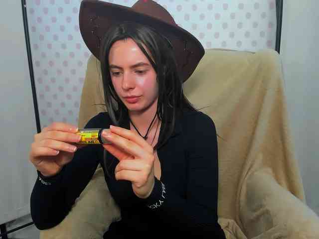 CarliDesire webcam