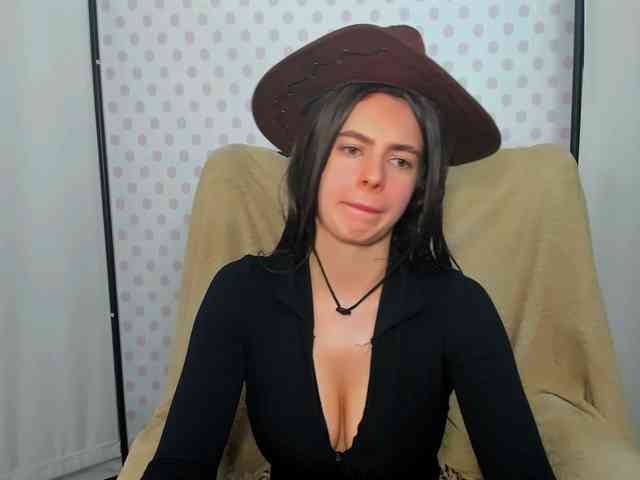 CarliDesire webcam
