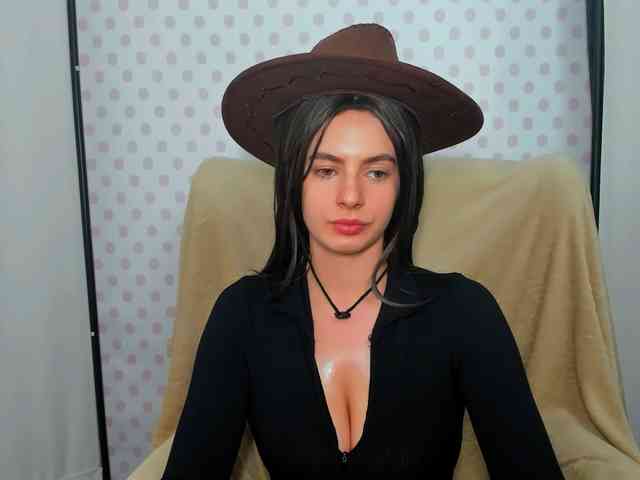 CarliDesire webcam