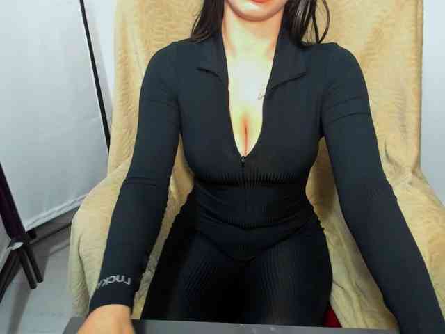 CarliDesire