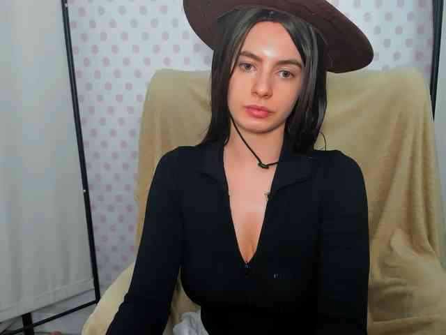 CarliDesire webcam