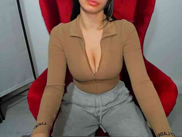 CarliDesire webcam