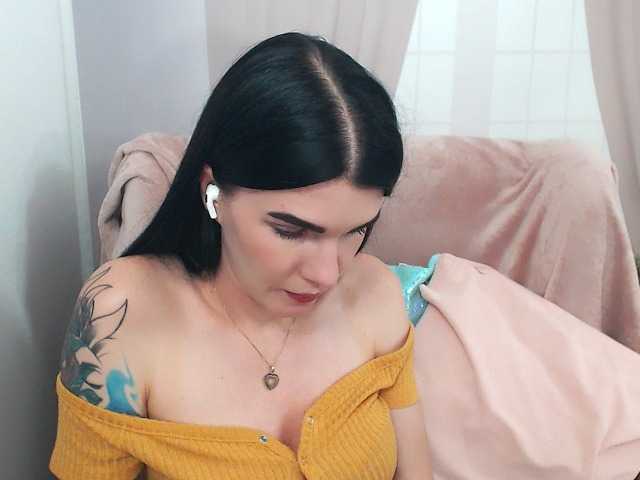 SofiaBrunett live cam on BongaCams