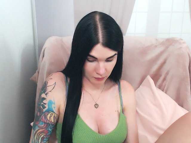 SofiaBrunett live cam on BongaCams
