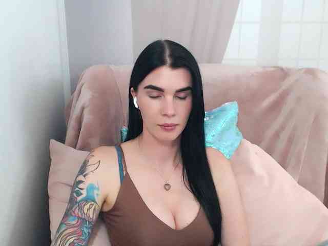 SofiaBrunett webcam