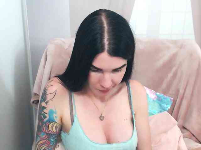 SofiaBrunett webcam
