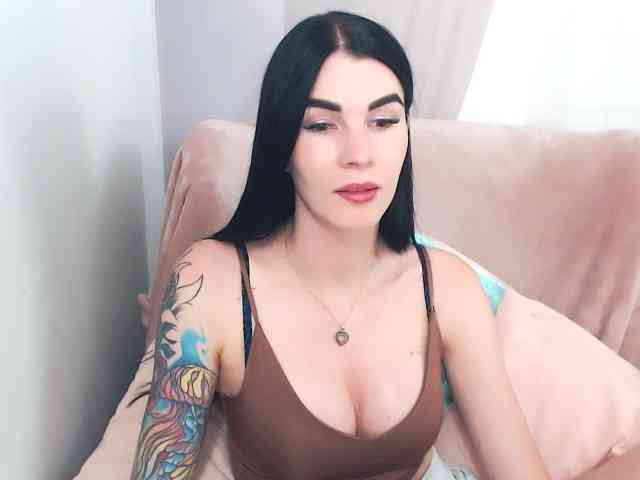 SofiaBrunett webcam