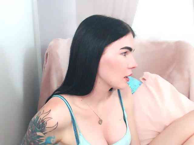 SofiaBrunett webcam