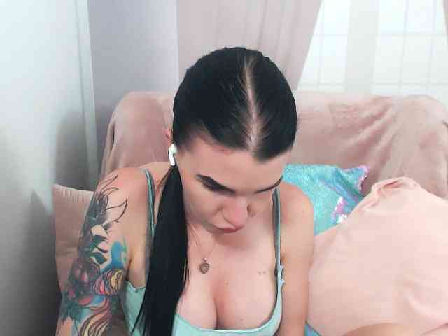 SofiaBrunett webcam