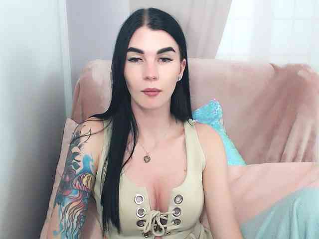 SofiaBrunett webcam