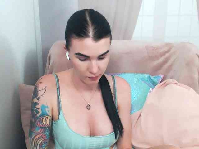 SofiaBrunett webcam