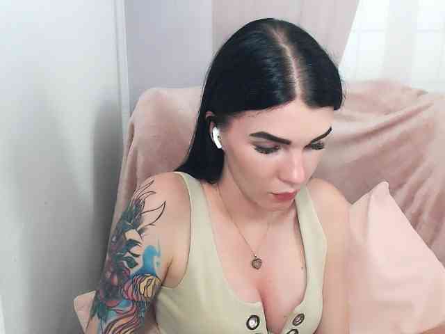 SofiaBrunett webcam