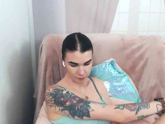 SofiaBrunett webcam
