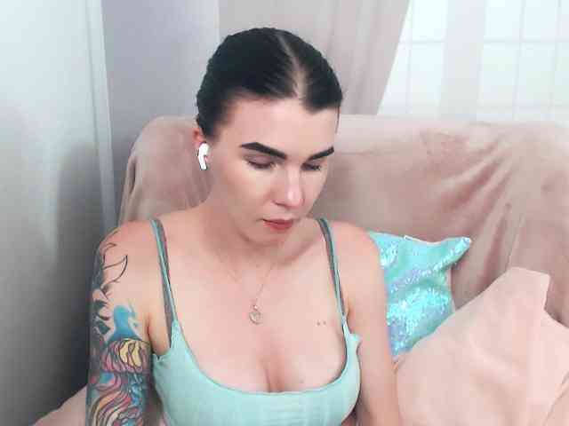 SofiaBrunett webcam