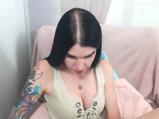 SofiaBrunett webcam