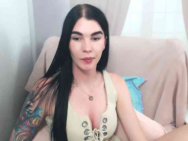 Модель: SofiaBrunett