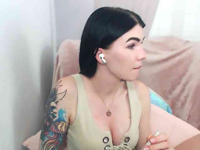 SofiaBrunett webcam
