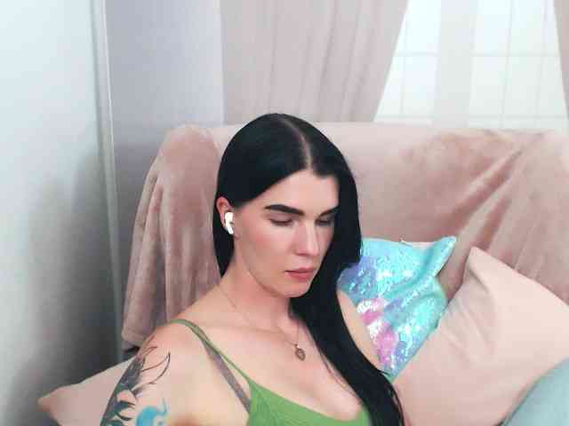 SofiaBrunett webcam