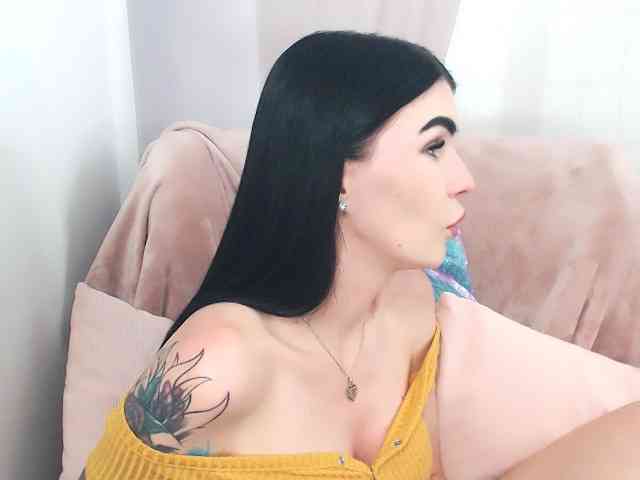 SofiaBrunett webcam