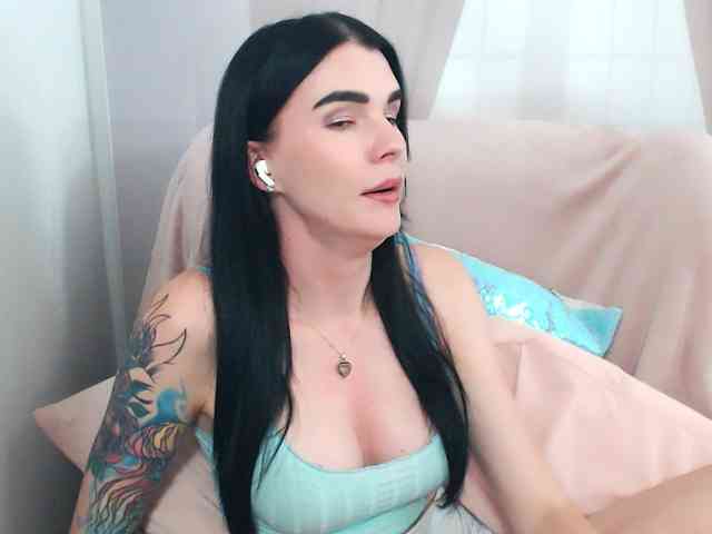 SofiaBrunett webcam