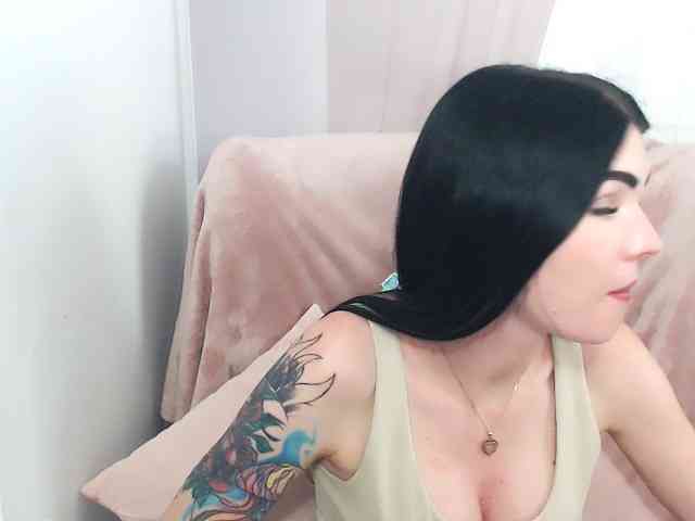 SofiaBrunett Live Webcam on BongaCams