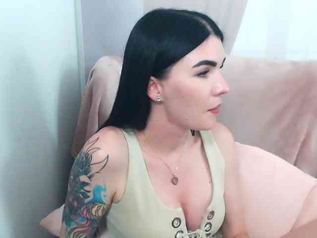 SofiaBrunett webcam