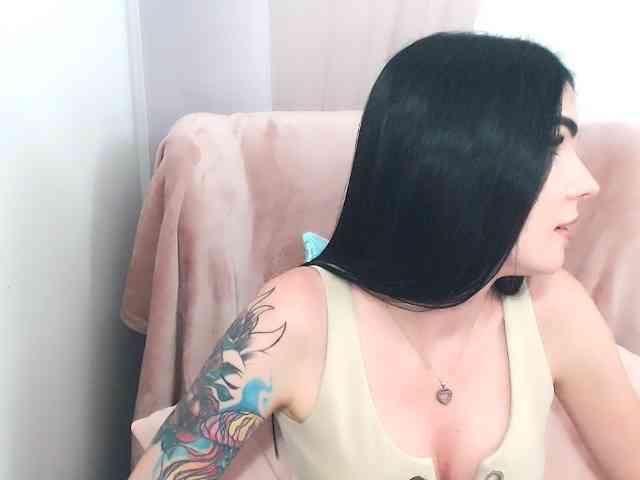 SofiaBrunett webcam