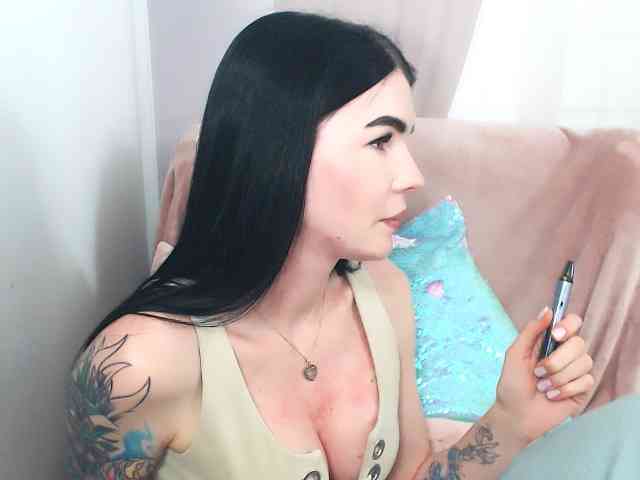 SofiaBrunett webcam