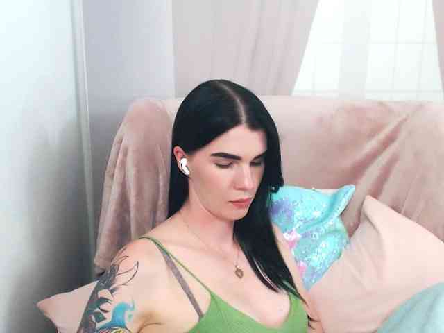 SofiaBrunett webcam