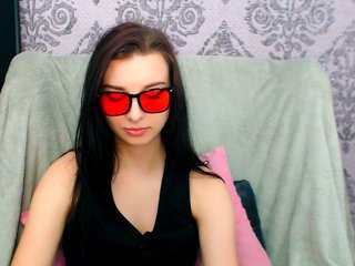 VirginLuna Porn Show