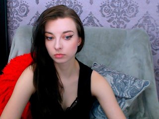 VirginLuna Porn Show