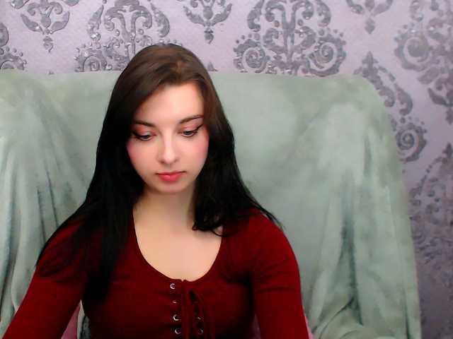 VirginLuna live cam preview
