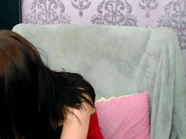 VirginLuna webcam