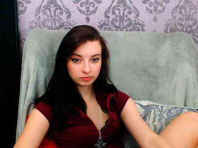 Model: VirginLuna