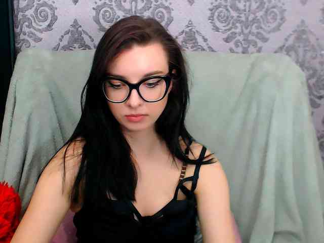 VirginLuna webcam