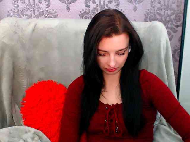 VirginLuna webcam