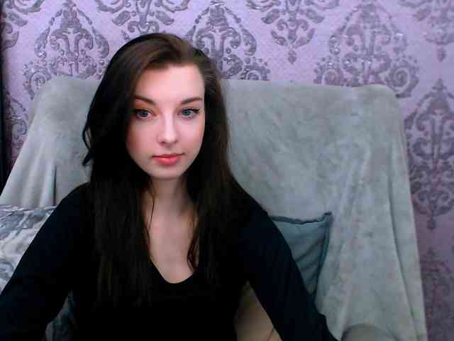 VirginLuna webcam