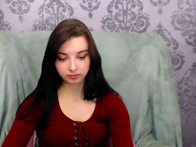 VirginLuna webcam