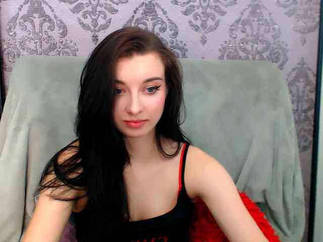 VirginLuna webcam