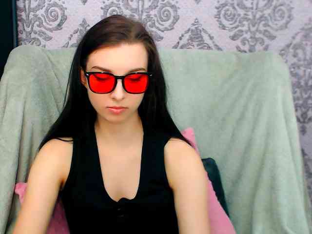 Model: VirginLuna