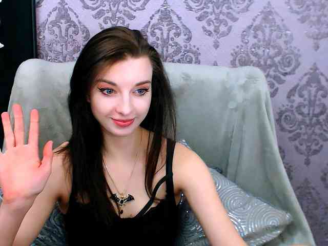 VirginLuna webcam