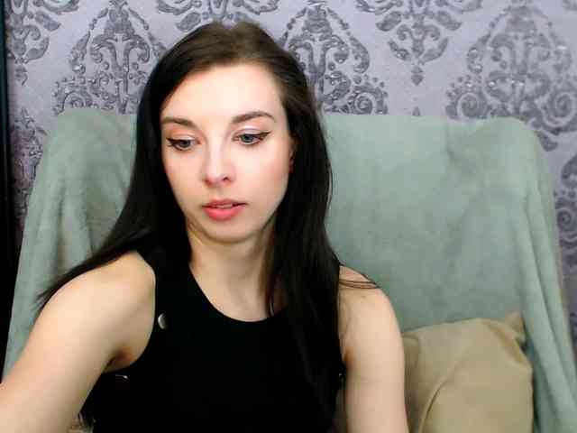 VirginLuna webcam