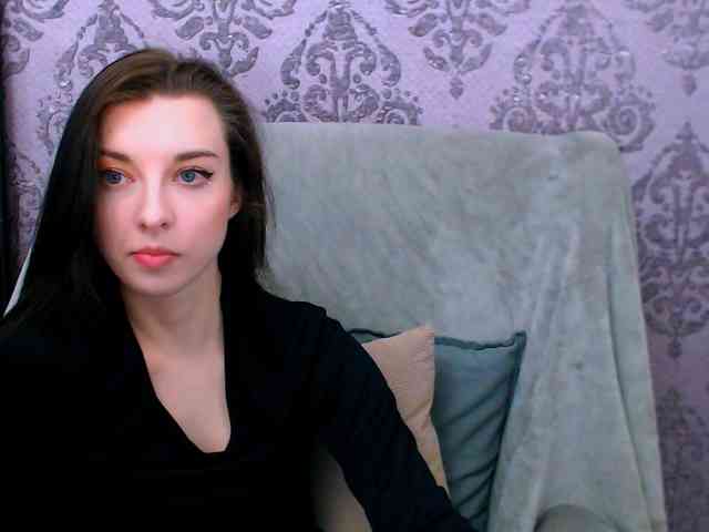 VirginLuna webcam