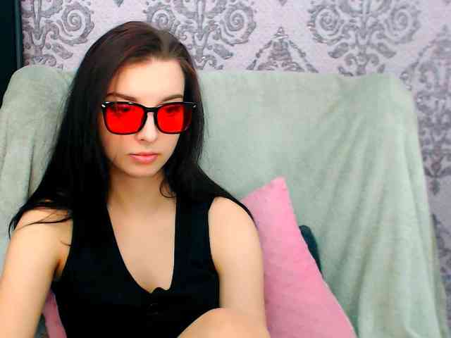 VirginLuna webcam