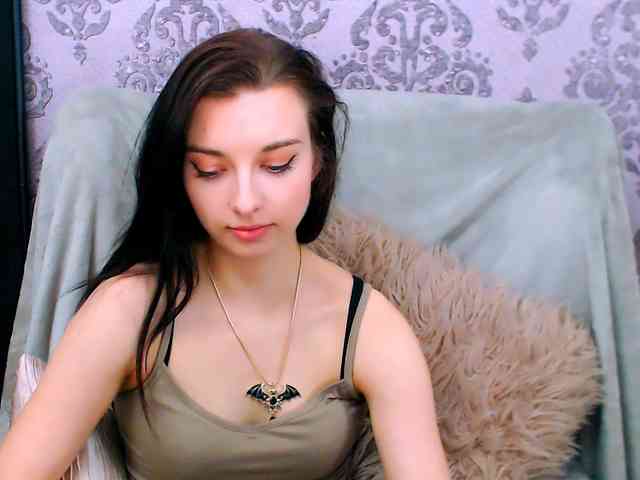 VirginLuna webcam
