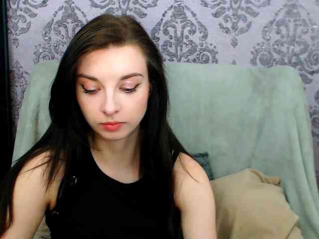 VirginLuna webcam