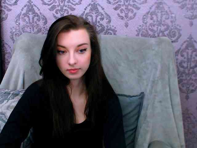 VirginLuna webcam