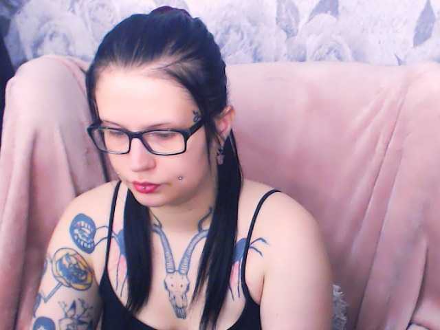 CleaTattoo live cam on BongaCams