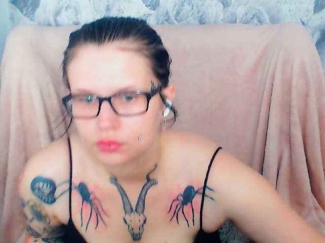 CleaTattoo live cam on BongaCams